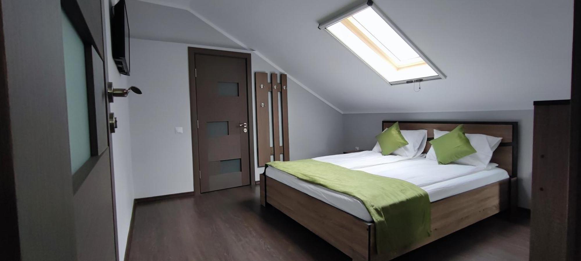La Coti Villa Tarlungeni ภายนอก รูปภาพ