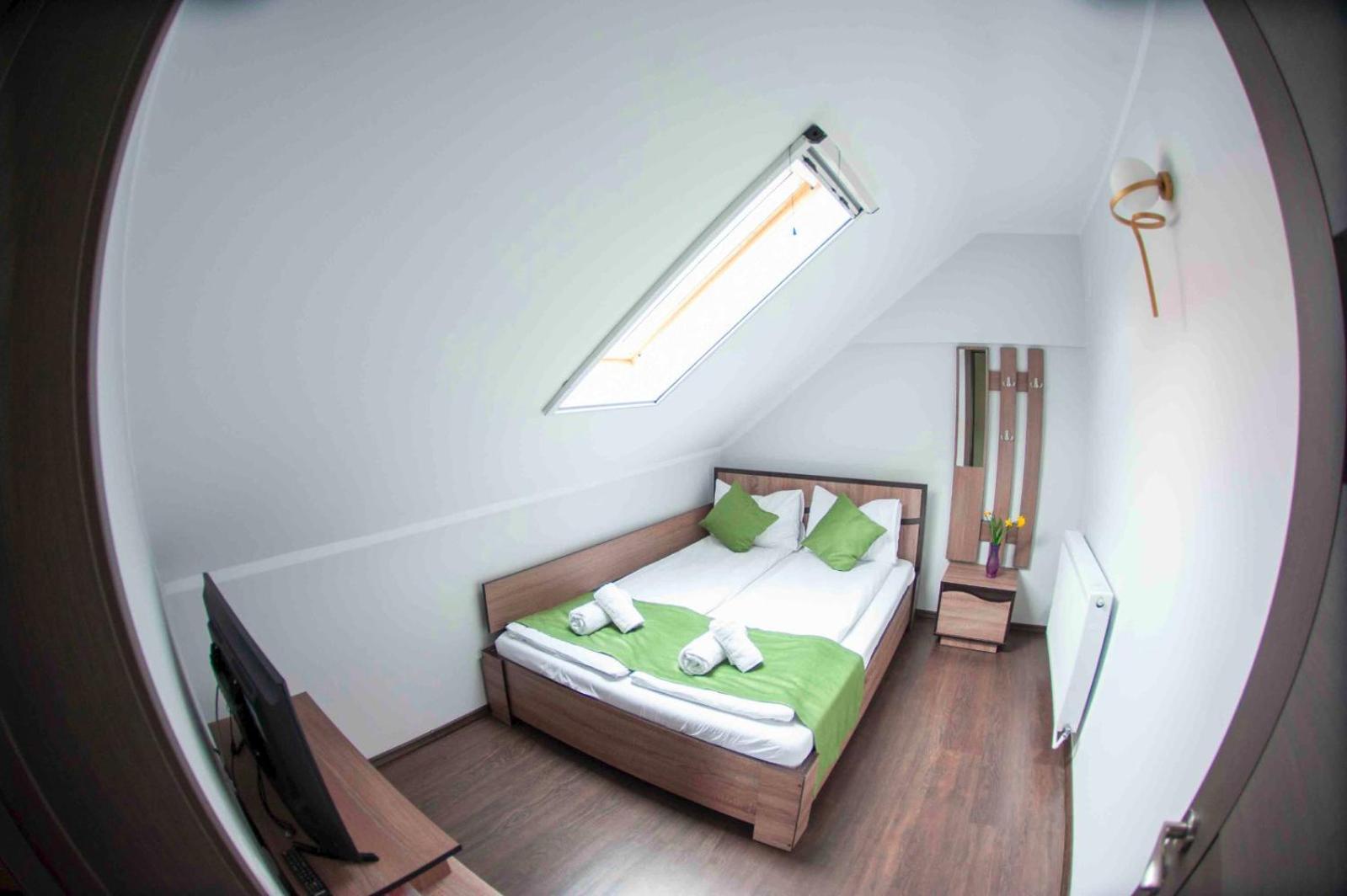 La Coti Villa Tarlungeni ภายนอก รูปภาพ