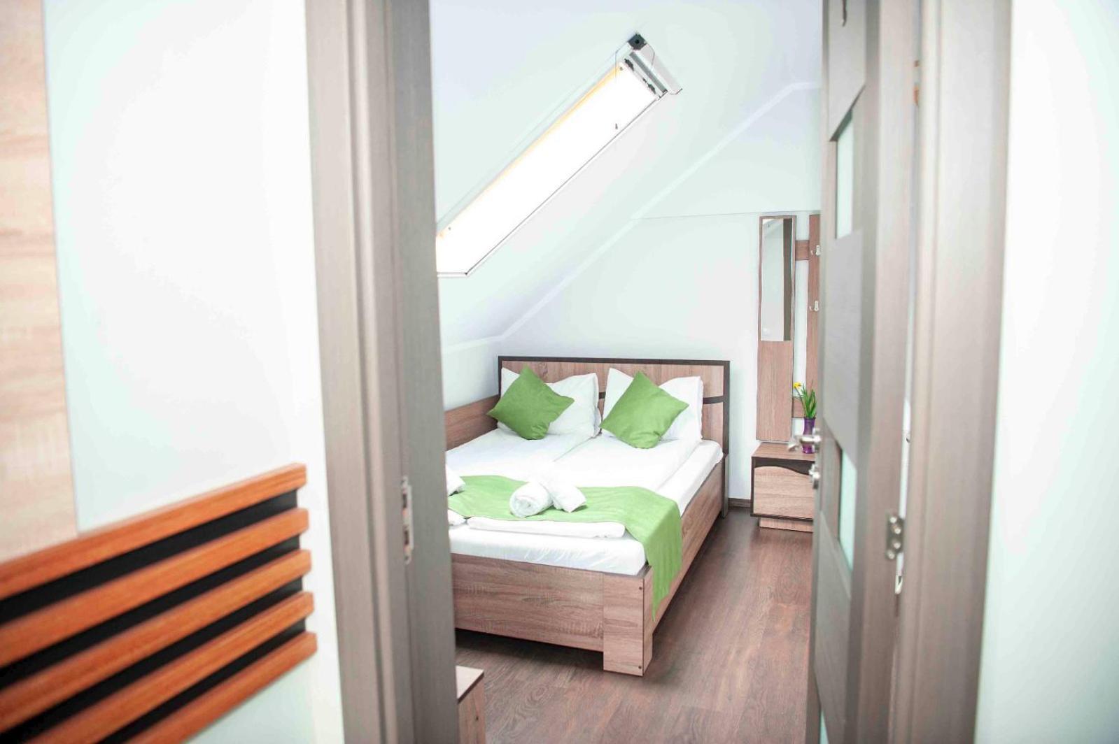 La Coti Villa Tarlungeni ภายนอก รูปภาพ