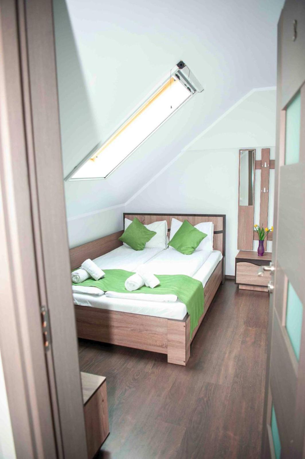 La Coti Villa Tarlungeni ภายนอก รูปภาพ