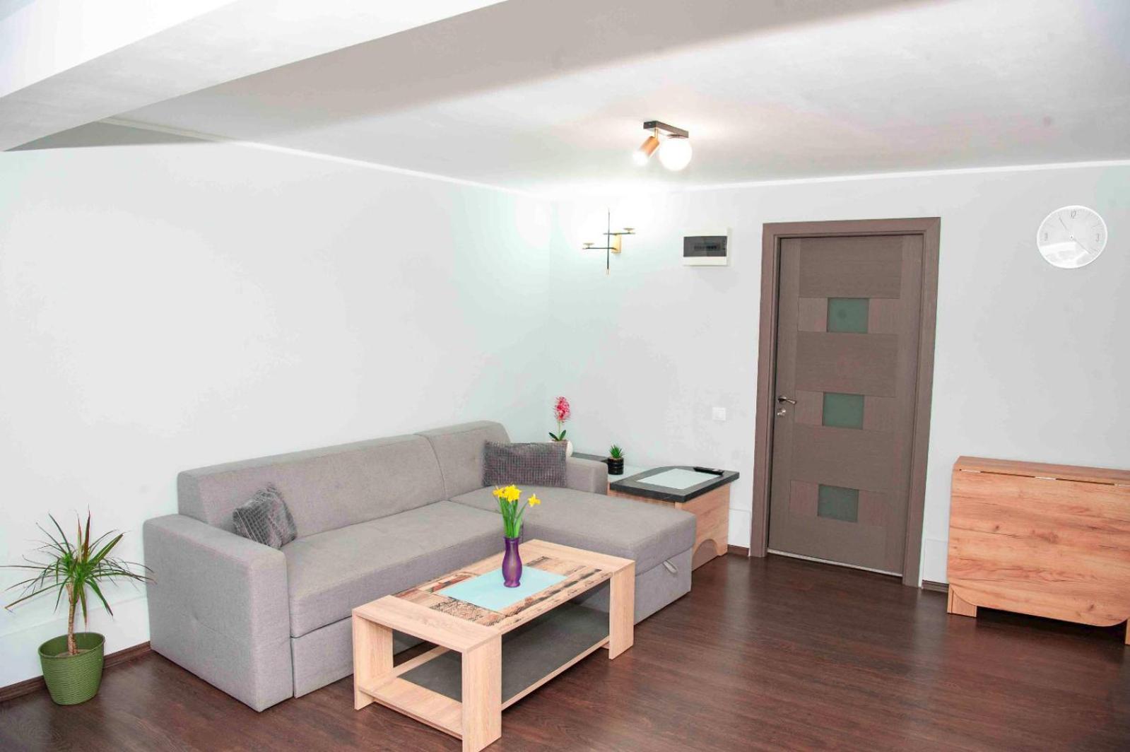 La Coti Villa Tarlungeni ภายนอก รูปภาพ