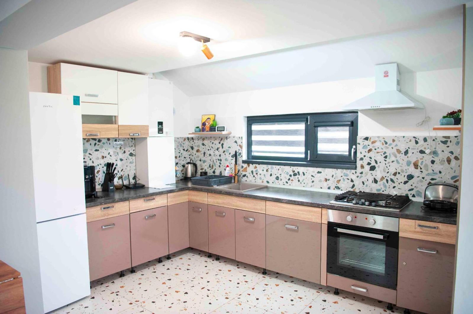 La Coti Villa Tarlungeni ภายนอก รูปภาพ